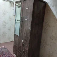 کمد آینه دار