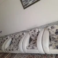 یک دست مبل ۷نفره راحتی با ۳میز عسلی