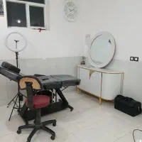 وسایل سالن زیبایی و وسایل تتو صورت|آرایشگاه و سالن‌های زیبایی|یزد, |دیوار