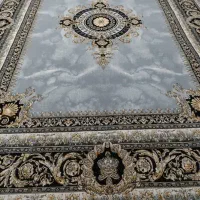 تعدادی فرش تخفیفی ۷۰۰شانه