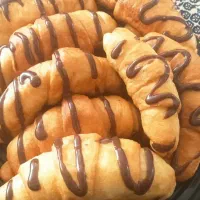 کروسان و دونات خانگی