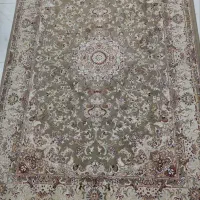 فرش۴متری ماشینی خیلی تمیز و نو