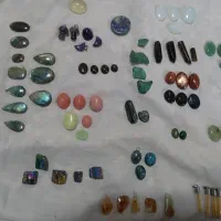 سنگ و نگین و گردنبند جواهری