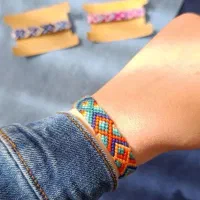 دستبند دوستی|بدلیجات|رشت, نامجو|دیوار