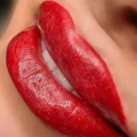 نیازمند مدل تتو،فیبرز،خط چشم،بن مژه،شیدینگ لب