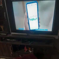 تلویزیون قدیمی بزرگ