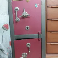 صندلی حلزونی چرمی گاوصندوق دوطبقه  کلیم دست باف|گلیم، جاجیم، گبه|قدس, شهر‌قدس|دیوار