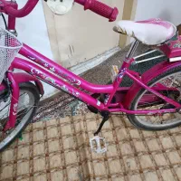 دوچرخه سایز ۲۲ سالم و بدونه زنگ زدگی