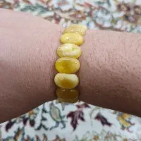 دستبند کهربا