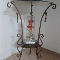 گلدان و پایه