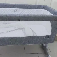 تخت کنارمادرکاملانو