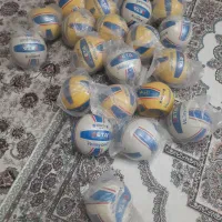 توپ والیبال