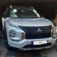 اوتلندر H Line دو دیفرانسیل