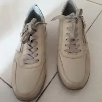 کتونی سایز ۴۰ خارجی|کیف، کفش، کمربند|تهران, حکمت|دیوار