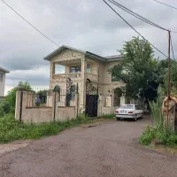 فروش ویلا ۳۷۷مترزمین ۱۹۰ متربنا استخردار وشمه سرا