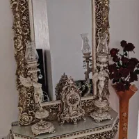 آینه کنسول وگلدان