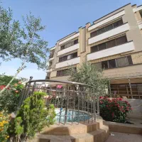 آپارتمان-191-متر-سه-خواب-طبقه-سه-میرزا-طاهر-شرقی