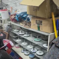 قفسه و ویترین