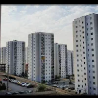 نگهبانی مجتمع مسکونی