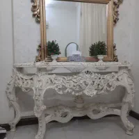 کنسول و آینه در نو