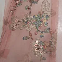 تعدادی لباس|لباس|سقز, |دیوار