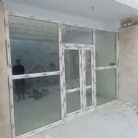 شیشه بری ودرب وپنجره یوپی وی سیupvc شیشه دوجداره