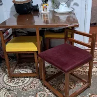 میز غذا خوری چهار نفره