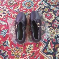 کفش نو سالم هست