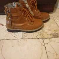 بوت بچه گانه