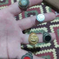 انگشتر ونگین و مهره های کلکسیونی
