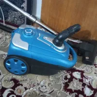 جاروبرقی نو دو روز بیشتر استفاده نشده پول لازمم