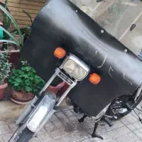 فروش موتورسیکلت‌.هنداcc۱۵۰..پنج‌دنده