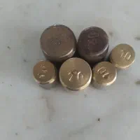 شش عدد سنگ ترازوی برنجی