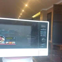 مایکروفر ال جی ۴۲ لیتر اصل کُره