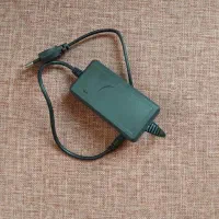 چراغ کاکتوسی در حد نو|لامپ و چراغ|اندیشه, اندیشه فاز ۳|دیوار