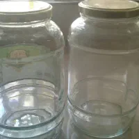 تعدادی شیشه خای