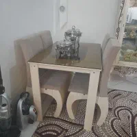 میز نهارخوری