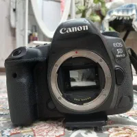 دوربین کانن eos 5d