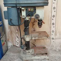 دلر ستونی ایستاده