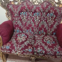 یک دست مبلمان ۷نفره سلطنتی نو و فقط چند ماه خریدم