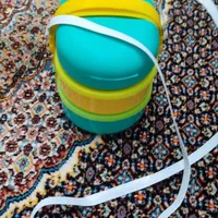 ظرف غذا وقمقمه