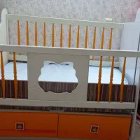 تخت و کمد کودک