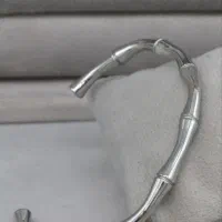 زیورآلات|بدلیجات|فومن, |دیوار
