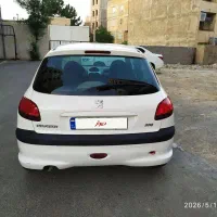 پژو 206