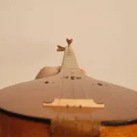 سه تار|سازهای سنتی|ایلام, |دیوار