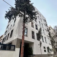 ۳خواب/مدرن و نوساز/ ۲پارکینگ سندی