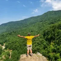 دورهمی، طبیعتگردی و کافهگردی شادوپرانرژی ۱۴۰۵