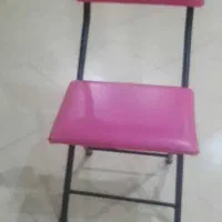 صندلی تاشو صورتی رنگ کاملا سالم