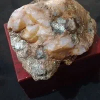 سنگ طلا(عقیق کوارتز با رگه های طلا)|کلکسیون اشیاء عتیقه|پیشوا, |دیوار