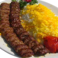 یک نفر شیفت شب